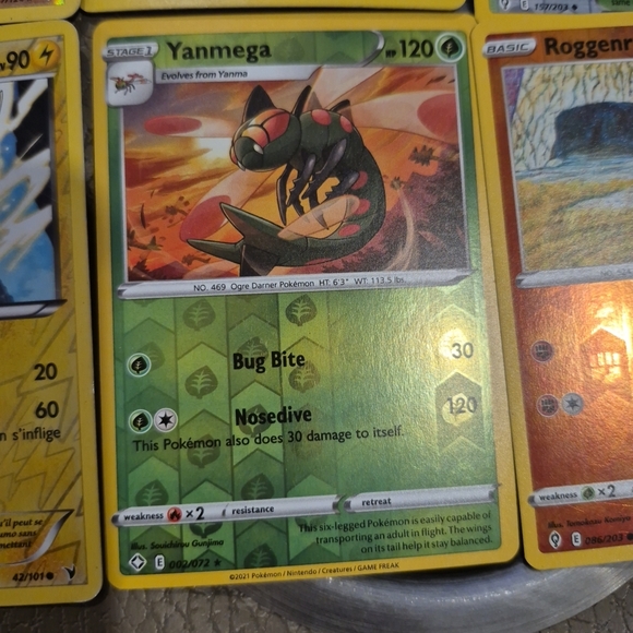 Pokemon Card Collection - Yellow, Blue, Red, Green - Picture 6 of 7